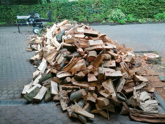 Brennholz Nadelholz gespalten – Nur Selbstabholung